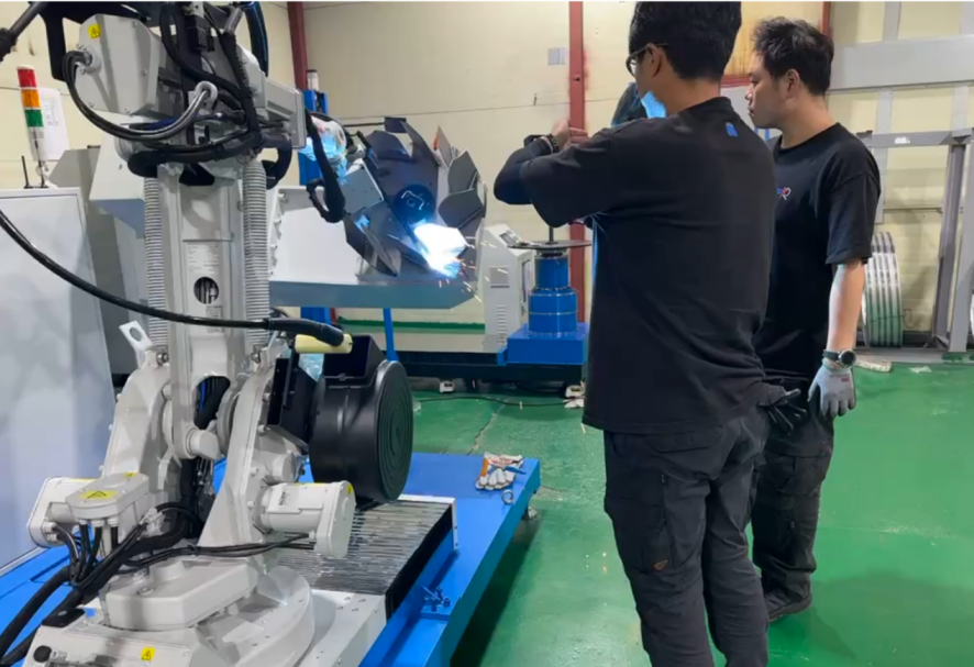 Robot Welding Solutions For Industrial Fans